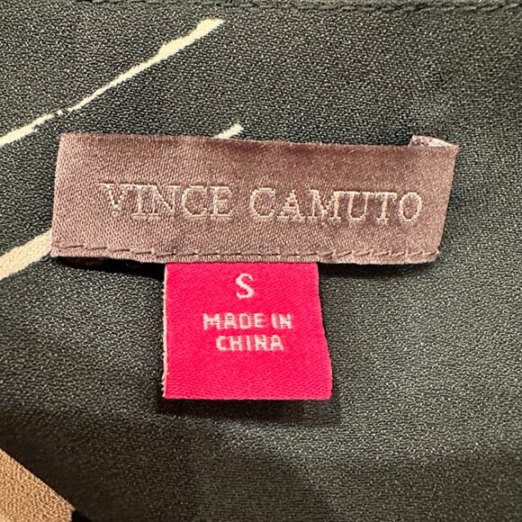 Vince Camuto Floral Tunic Blouse - Picture 3 of 4